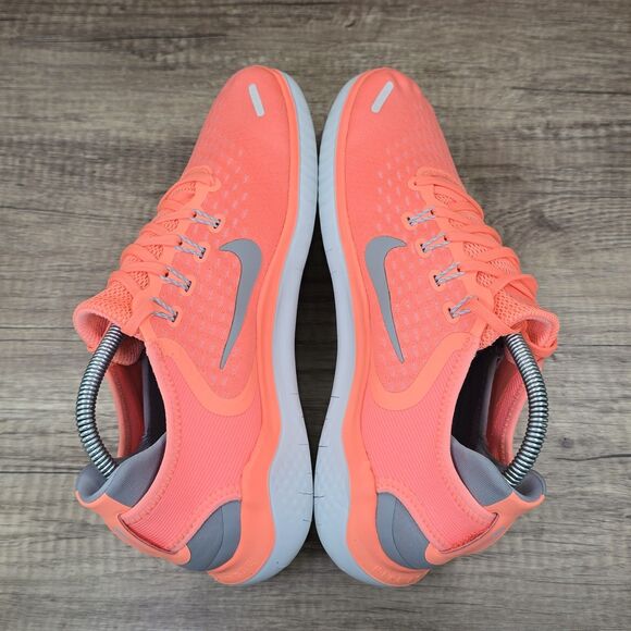 Nike Free RN 2018 Women's Sz 10.5 Crimson Pulse Gray Running Shoes (942837-800) - Picture 6 of 9
